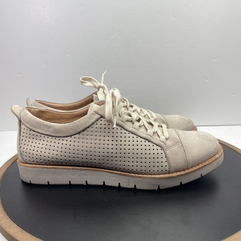 Samuel Hubbard Sneakers Men 9.5 M Beige Leather Perforated Low Top Comfort Shoe